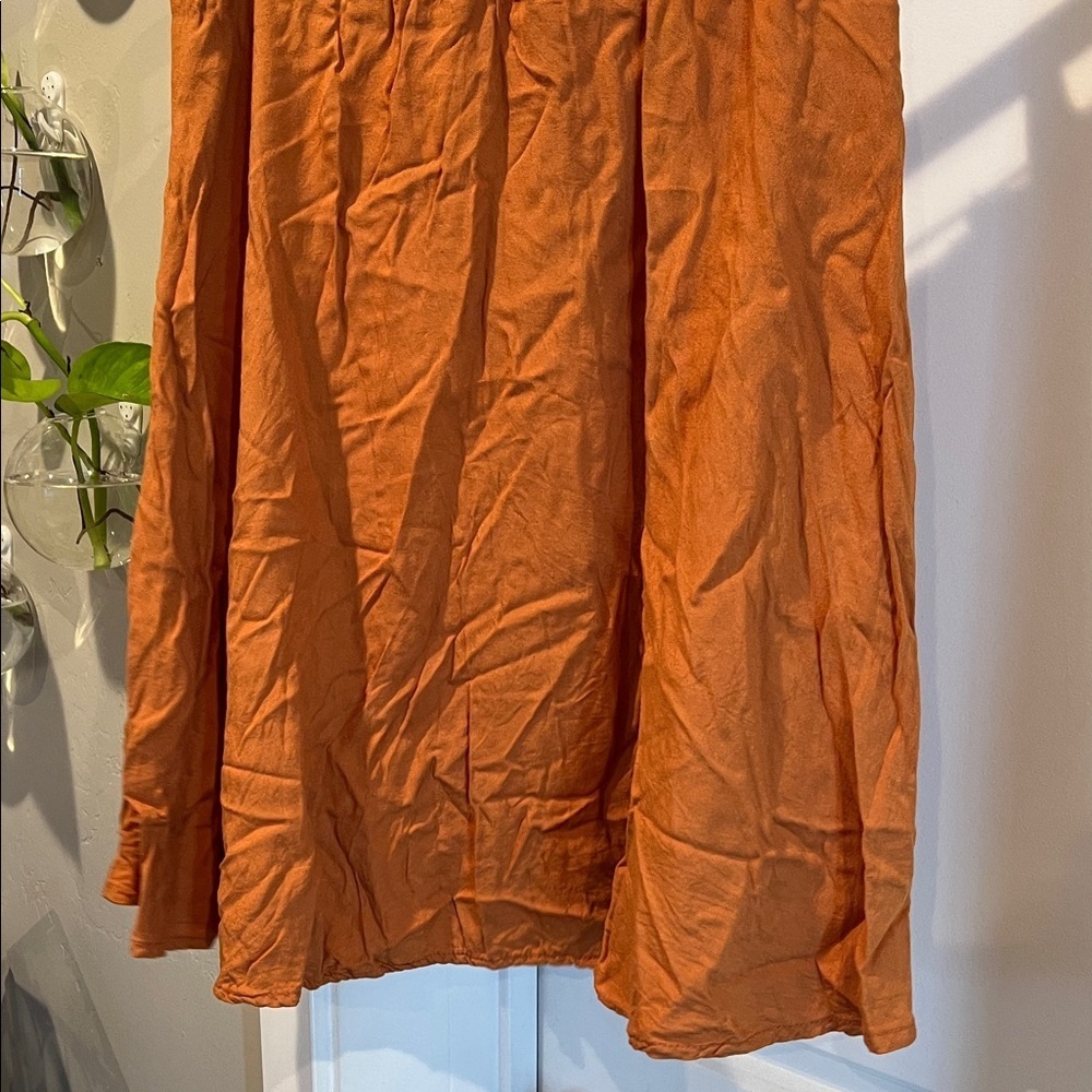 Brandy Melville A-Line Skirt in Vibrant Orange - Picture 4 of 4